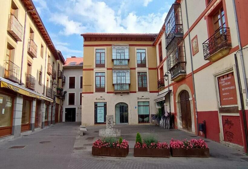 هتل Rincon Del Conde