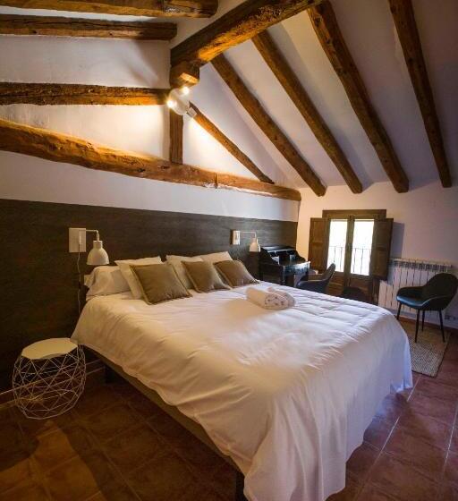 فندق ريفى El Molino