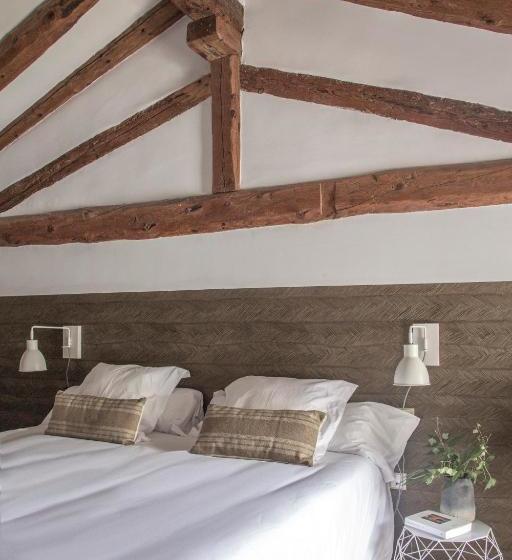 فندق ريفى El Molino