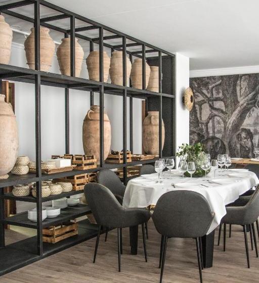 فندق ريفى El Molino