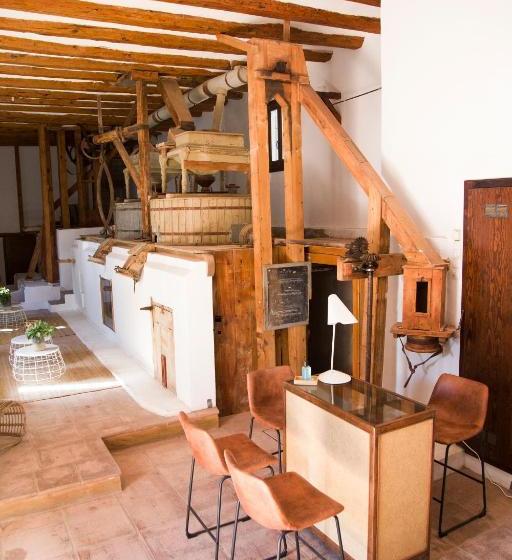 فندق ريفى El Molino