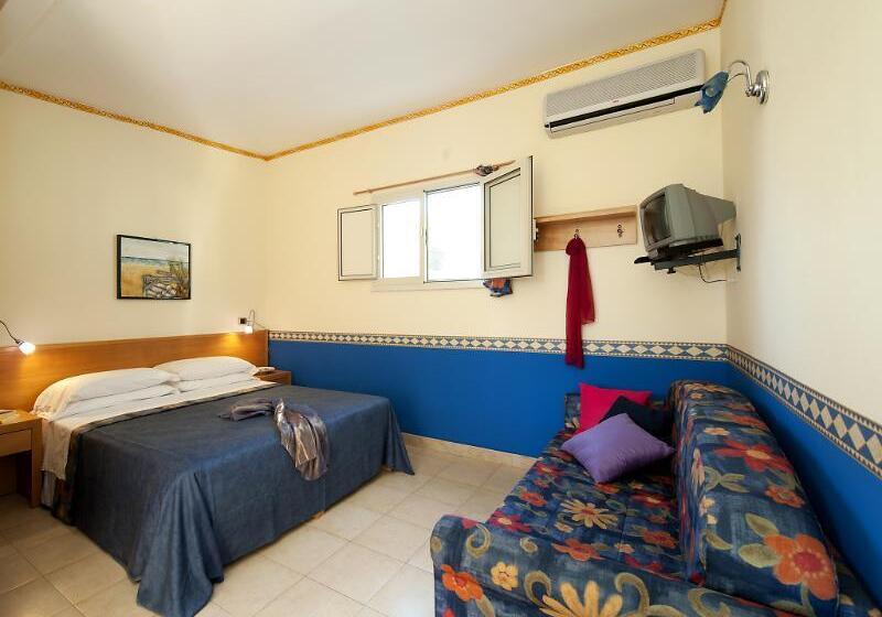 فندق Villaggio Albergo Internazionale La Plaja