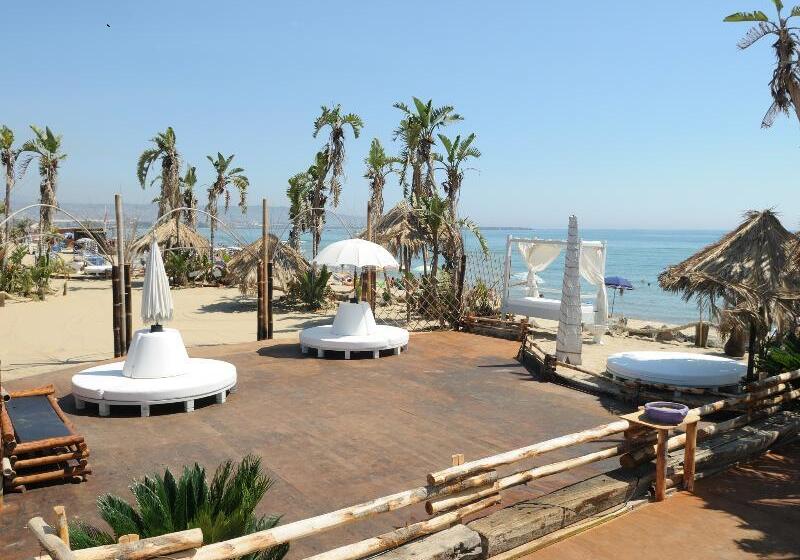 فندق Villaggio Albergo Internazionale La Plaja