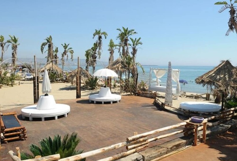 فندق Villaggio Albergo Internazionale La Plaja