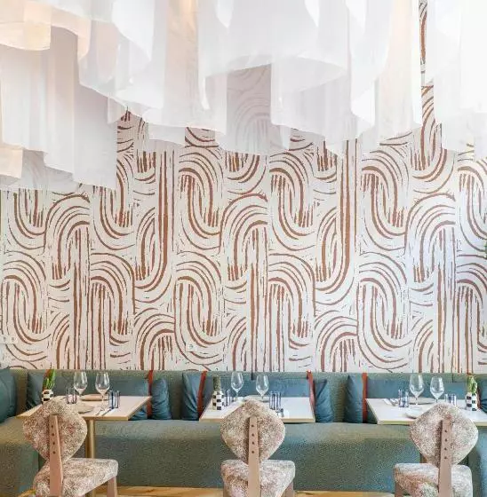 Отель Vincci Gala