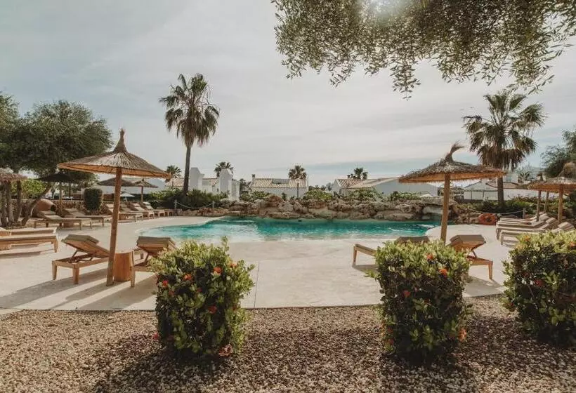 Lago Resort Menorca  Villas & Bungalows Del Lago