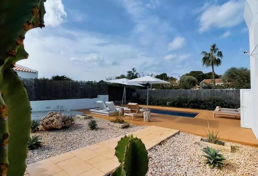 Lago Resort Menorca  Villas & Bungalows Del Lago