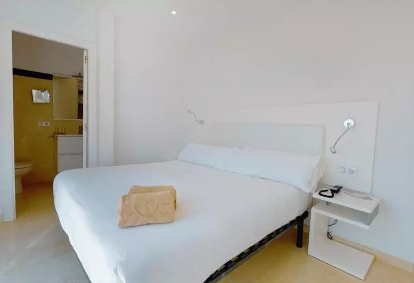 Lago Resort Menorca  Villas & Bungalows Del Lago