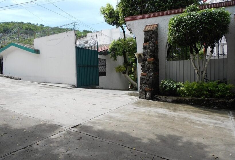 هتل Departamentos Amueblados Campestre