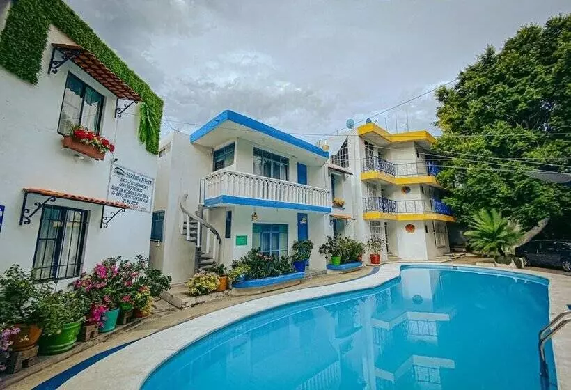 ホテル Departamentos Amueblados Campestre