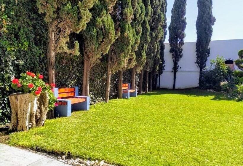 هتل Estancia Boutique O