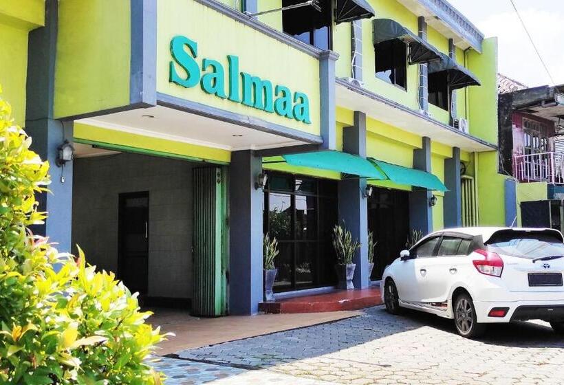 Otel Salma Syariah Mitra Reddoorz Near Terminal Baru Kediri