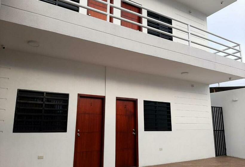 פנסיון Suites Del Pacífico