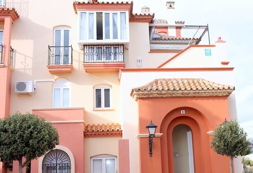 Apartamentos Puerto Sherry