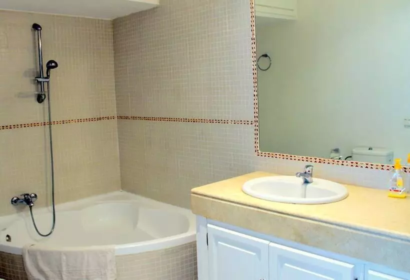 Apartamentos Puerto Sherry