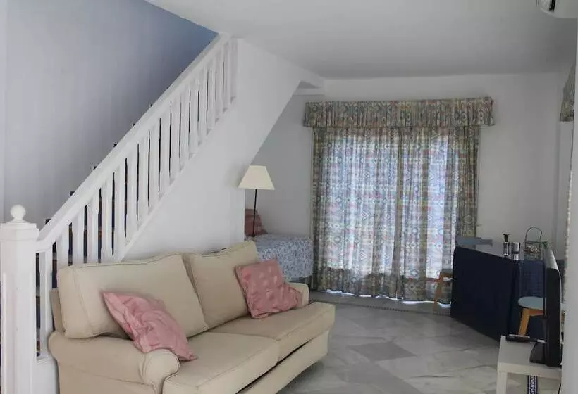 Apartamentos Puerto Sherry