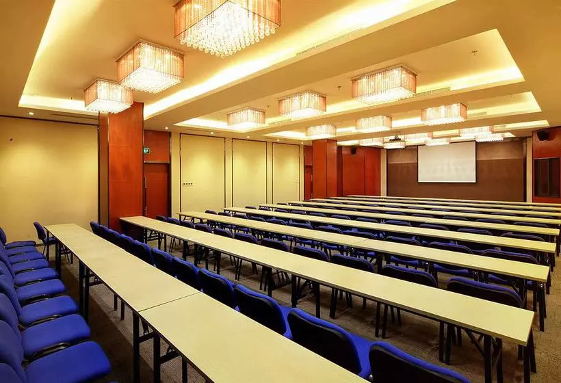 Cyts Shanshui Trends Hotel Nongye Road Branch