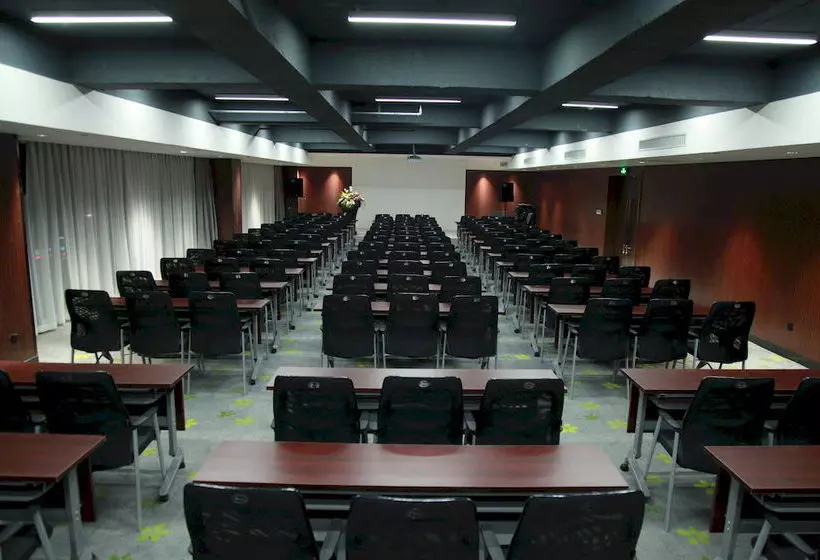 Cyts Shanshui Trends Hotel Nongye Road Branch