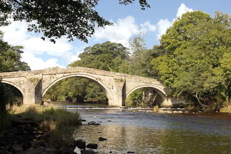 Отель Ilkley Riverside