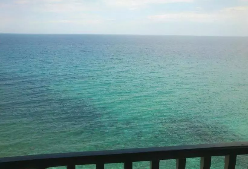 酒店 Karaoulanis Beach