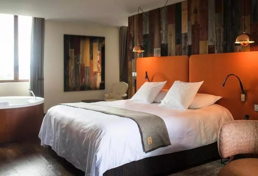 هتل Le Clos Des Sens