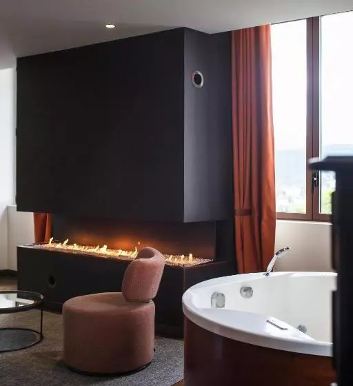 هتل Le Clos Des Sens