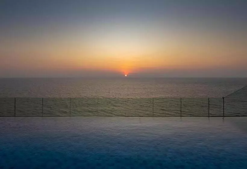 Radisson Hotel Colombo