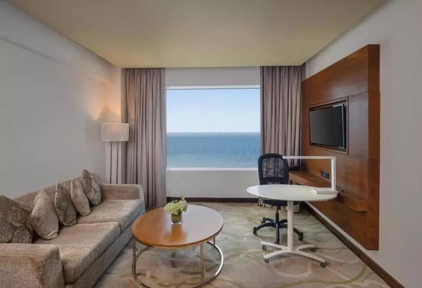 Radisson Hotel Colombo