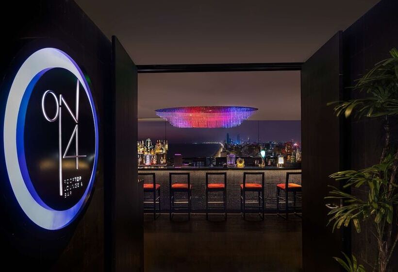 Radisson Hotel Colombo