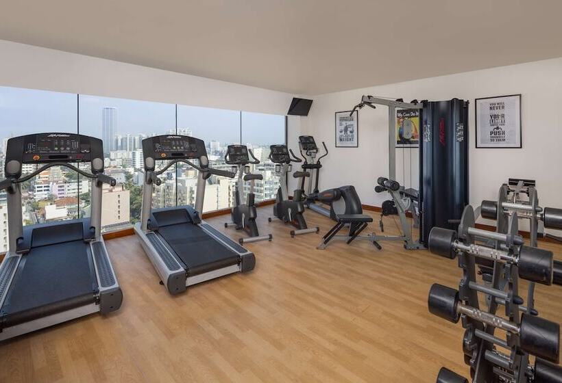 Radisson Hotel Colombo