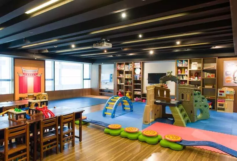 هتل Silks Place Tainan