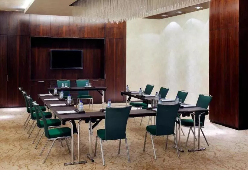 ホテル Southern Sun Abu Dhabi