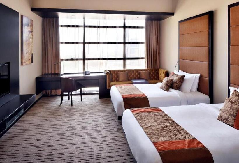 Отель Southern Sun Abu Dhabi