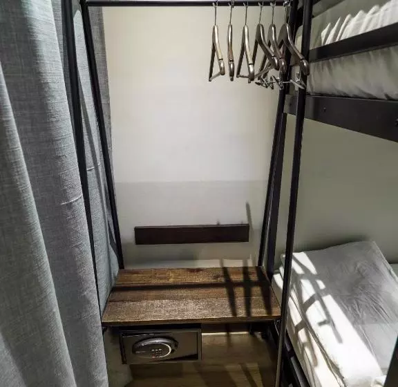 Tune Hotel Klia Klia2