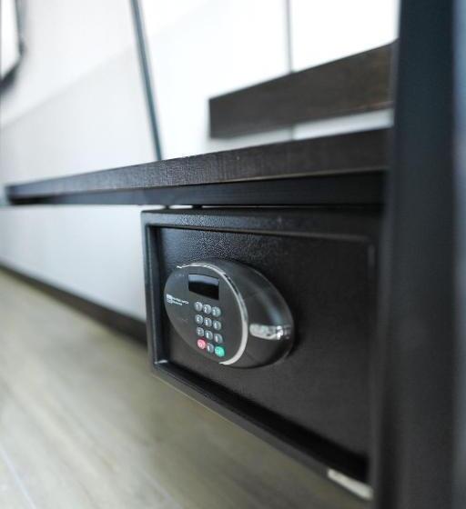 Tune Hotel Klia   Klia2