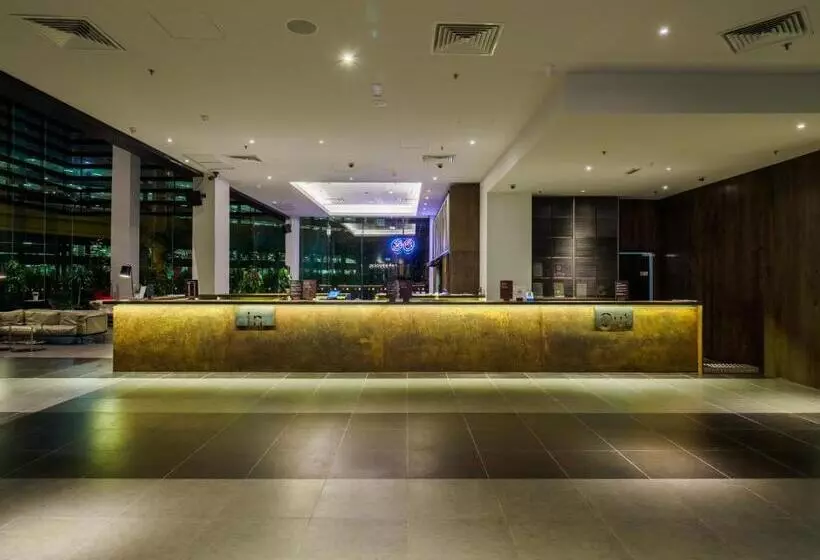 Tune Hotel Klia Klia2