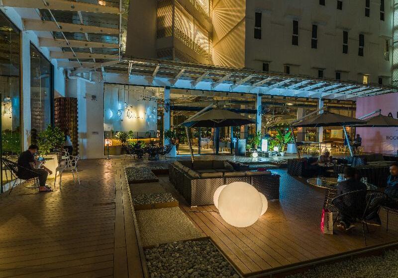 Tune Hotel Klia   Klia2