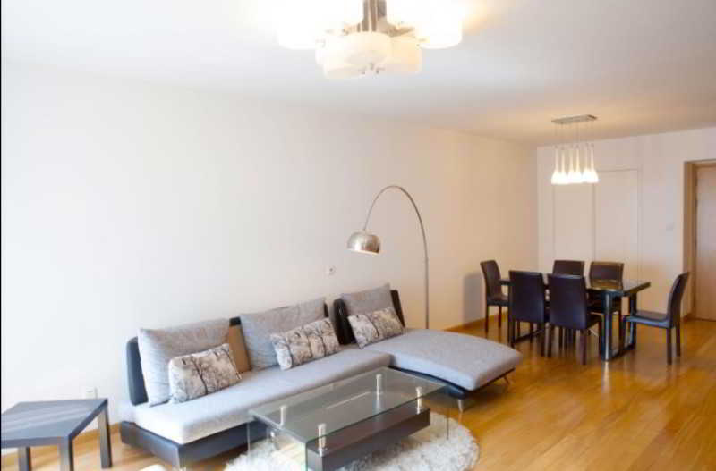 Yopark Serviced Apartment8 Park Avenue