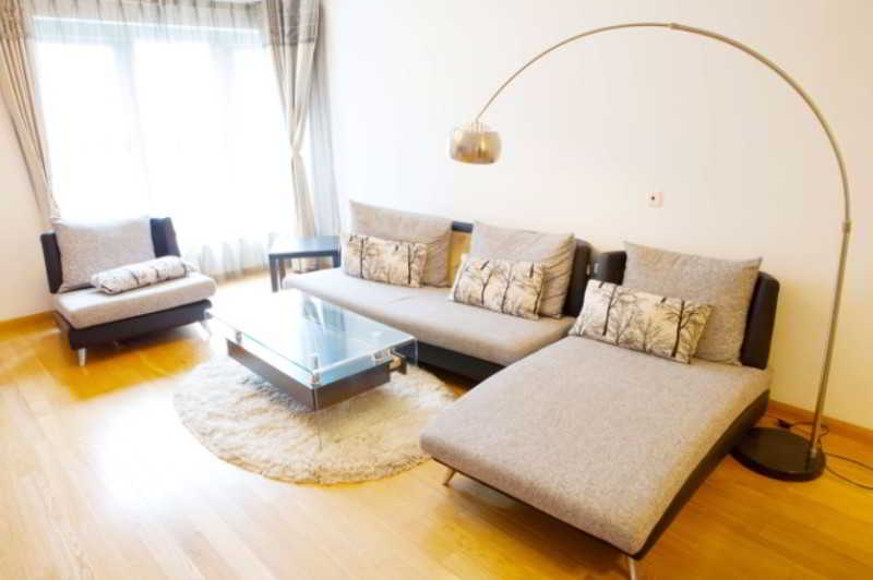 Yopark Serviced Apartment8 Park Avenue