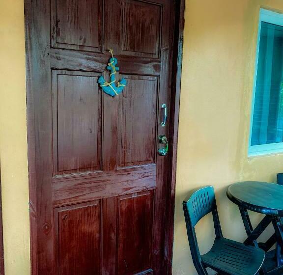 مبيت وإفطار Room Isla Colón