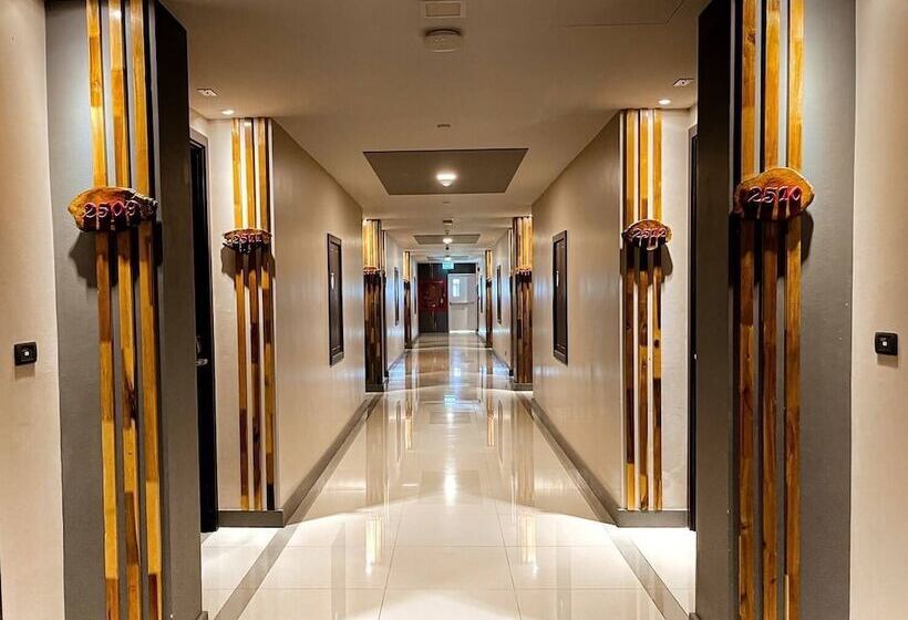 Arthitaya Green Nature Hotel & Lakkhana Poolside Resort