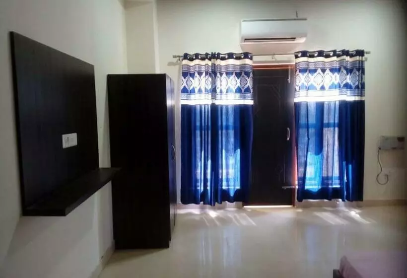 Hotelli Kushmanda Greens