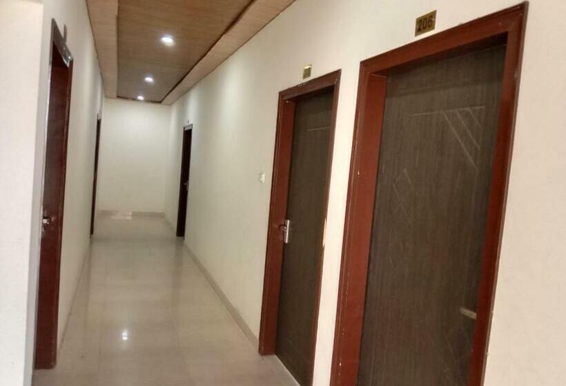 בית מלון כפרי Kushmanda Greens