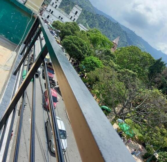 Szálloda La Posada Central