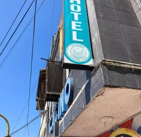 Hotelli La Posada Central