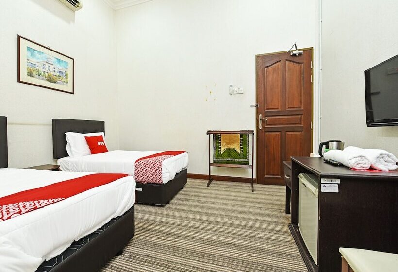 בית מלון כפרי Super Capital O 90434 Marmoris House