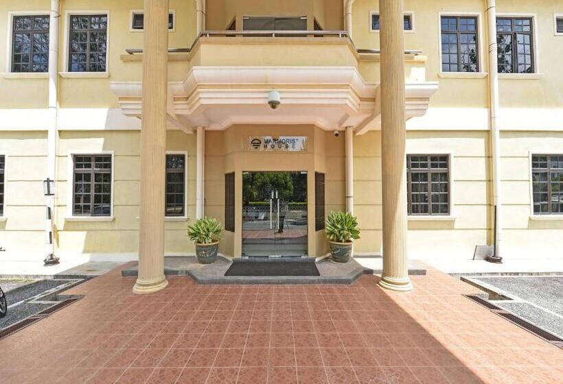 בית מלון כפרי Super Capital O 90434 Marmoris House