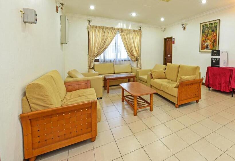 בית מלון כפרי Super Capital O 90434 Marmoris House