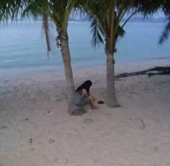 Majatalo Coco Sea Bangpo Resort