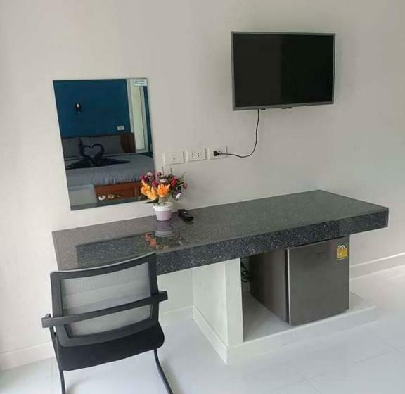 Pensão Coco Sea Bangpo Resort